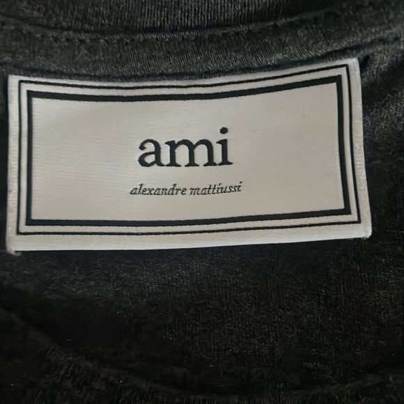 AMI Paris Designer T-shirt for Sale - Picture 2 of 2